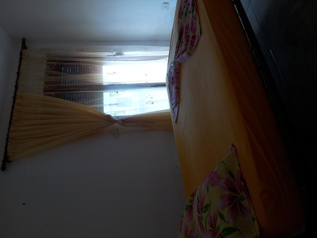 Velaj Apartments Orikum Oda fotoğraf